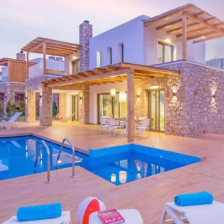 Ikaros Villa *